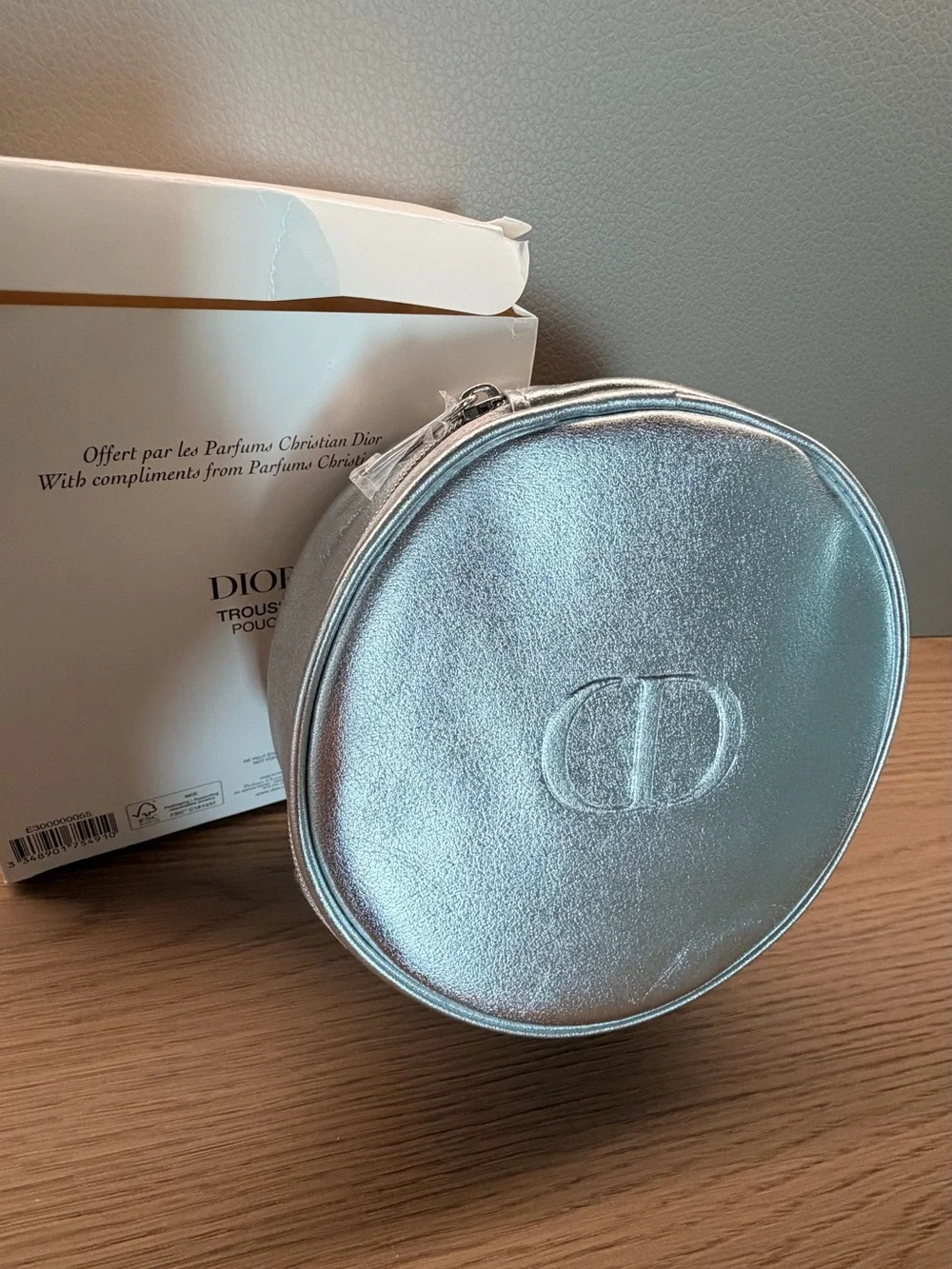 Dior GWP Silver Round Makeup Pouch Vanity Case 2025 Limited Edition